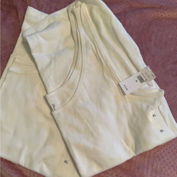 2 layering White Tank Tops - Picture 2 of 2